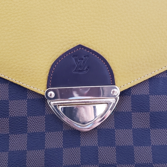 Popular Name Lux Brand Handbag - Picture 3 of 7